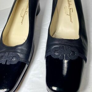 Salvatore Ferragamo Boutique Black short heel Size 9 2A Made In Italy